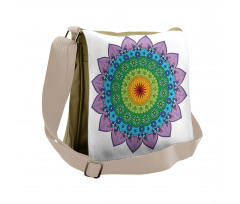 Eastern Daisy Messenger Bag