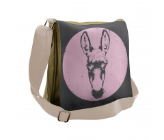 Grunge Look Animal Portrait Messenger Bag