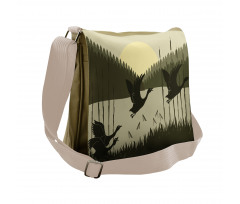 Birdies Wedge Wild Bulrushes Messenger Bag