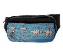 Wooden Fish Shell on Net Bumbag