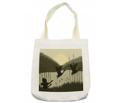 Birdies Wedge Wild Bulrushes Tote Bag