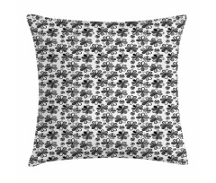 Greyscale Retro Petals Pillow Cover