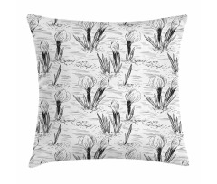 Retro Sketchy Crocus Flowers Pillow Cover