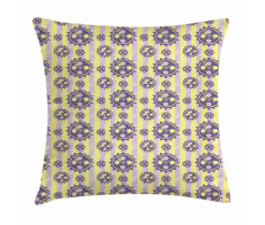 Graphic Wheel Pattern Pillow Cover