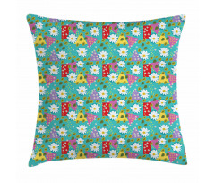 Blossoming Daisies Leaves Pillow Cover