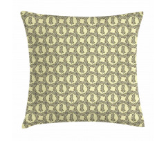 Circle Vivid Leafy Branches Pillow Cover