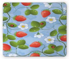 Strawberry Daisy Retro Mouse Pad