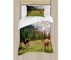 Cows Grazing in Meadow Duvet Cover Set