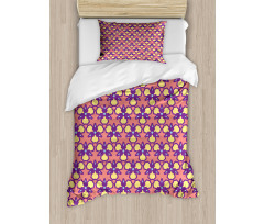 Retro Triangles Motifs Duvet Cover Set