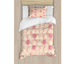 Grunge Rose Petal Rounds Duvet Cover Set