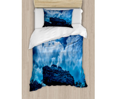 Cliff Under Cloudy Night Duvet Cover Set