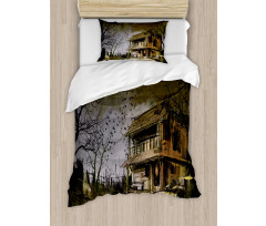 Wooden Haunted House Duvet Cover Set