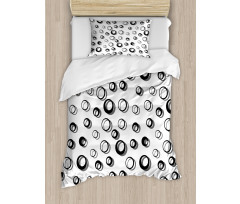 Minimalist Rounds Duvet Cover Set