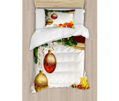 Yule Eve Balls Baubles Duvet Cover Set