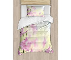 Larkspur Petals Summer Duvet Cover Set