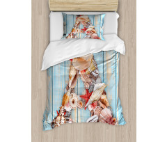 Seashell Wood Backdrop Duvet Cover Set