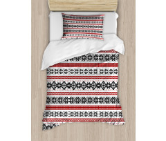 Ornate Seasonal Motifs Duvet Cover Set