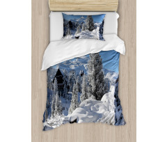 Winter Season in North Duvet Cover Set