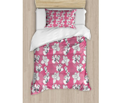 Sketch Flower Motifs Duvet Cover Set