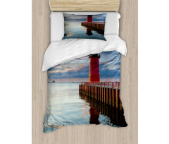 Calm Milwaukee Lighthouse Duvet Cover Set