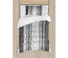 Hand Drawn Uneven Lines Duvet Cover Set