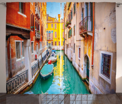 Vibrant Canal Gondolas Curtain