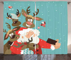 Reindeer Buddies Selfie Curtain