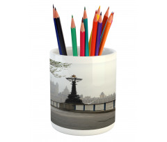 Westminster Tower Bridge Pencil Pen Holder