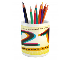 Radial Backdrop Pencil Pen Holder