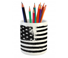 Black and White Flag Pencil Pen Holder