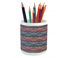 Traditional Floral Retro Pencil Pen Holder