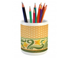 Ornate Daffodils Pencil Pen Holder