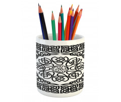 Filigree Abstract Knot Pencil Pen Holder