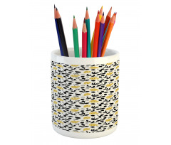 Repeating Silhouettes Pencil Pen Holder