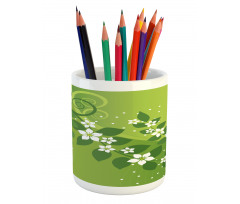 Graphic Curvy Leaves Pencil Pen Holder