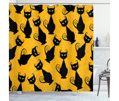 Black Cat Vintage Shower Curtain