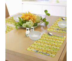 Narcissus Blossom Place Mats