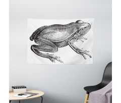 Engraved Amphibian Fauna Art Wide Tapestry