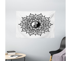 Retro Floral Art Wide Tapestry