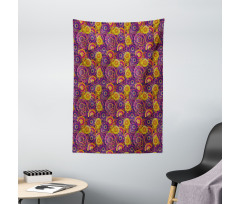 Oriental Curvy Paisley Tapestry