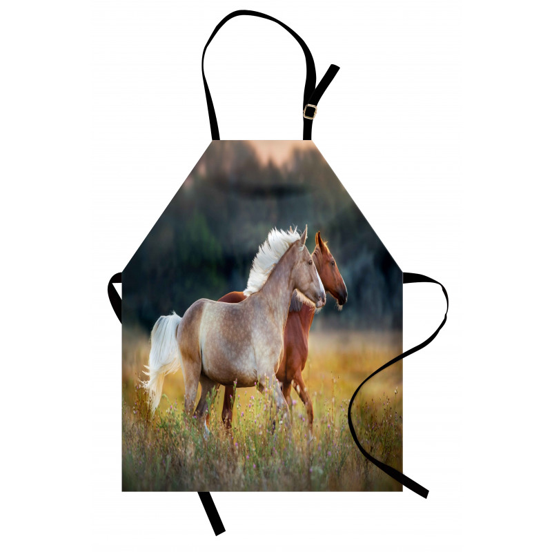 Horses Run Apron