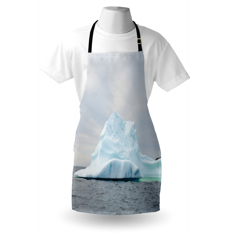 Geographic Rock on Water Apron