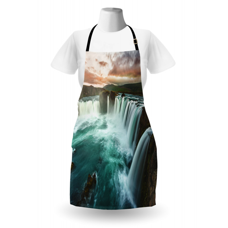 Wild Nature Waterfall Apron