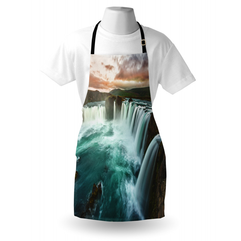 Wild Nature Waterfall Apron