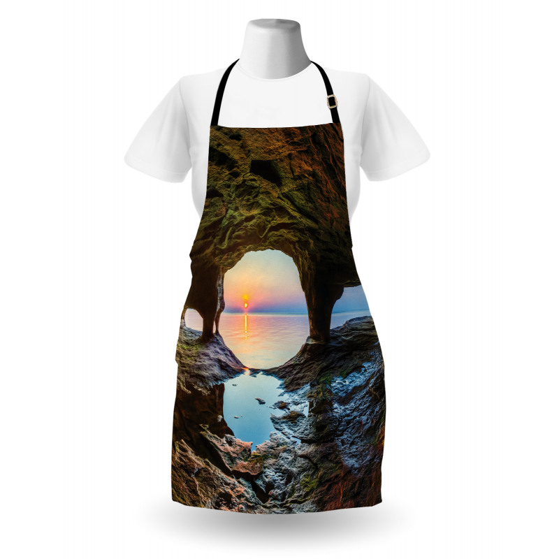 Big Grotto by the Sea Apron