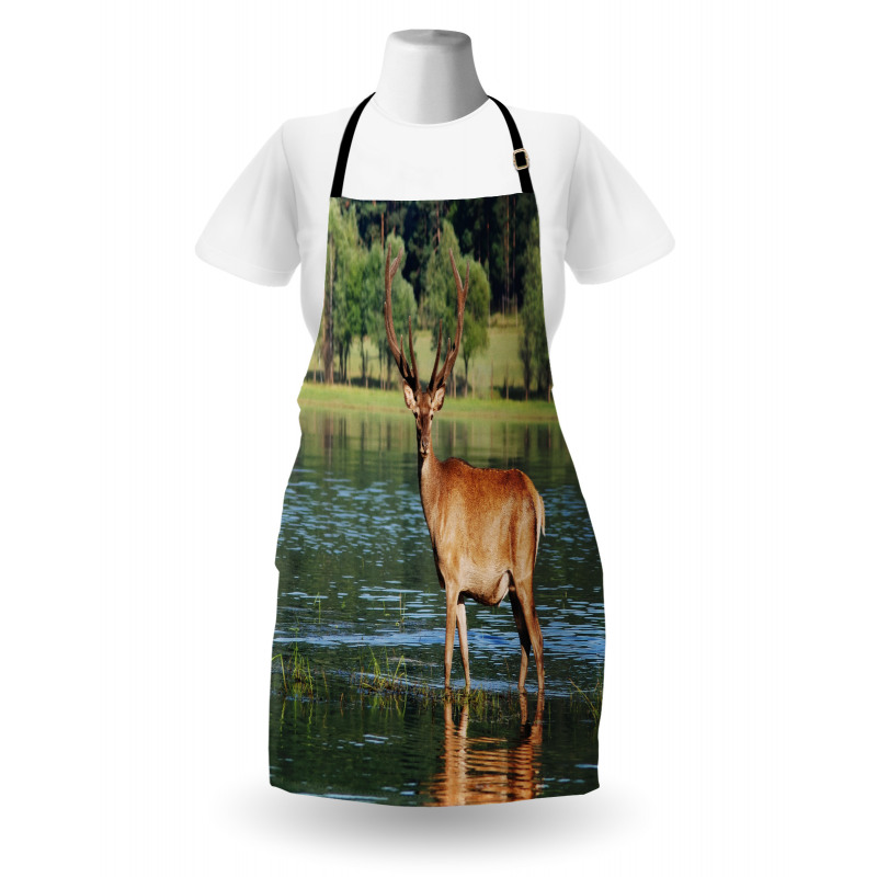 Mountain Animal in Water Apron