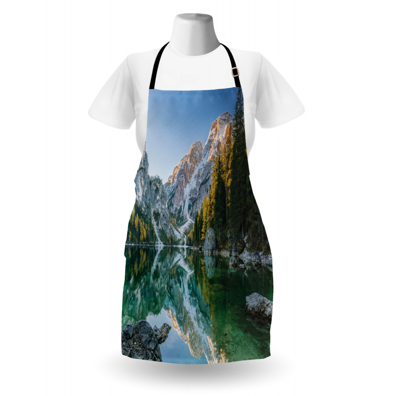 Fall View Lake Mountain Apron