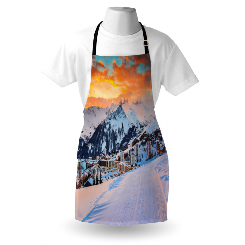 Winter Season Mountain Apron