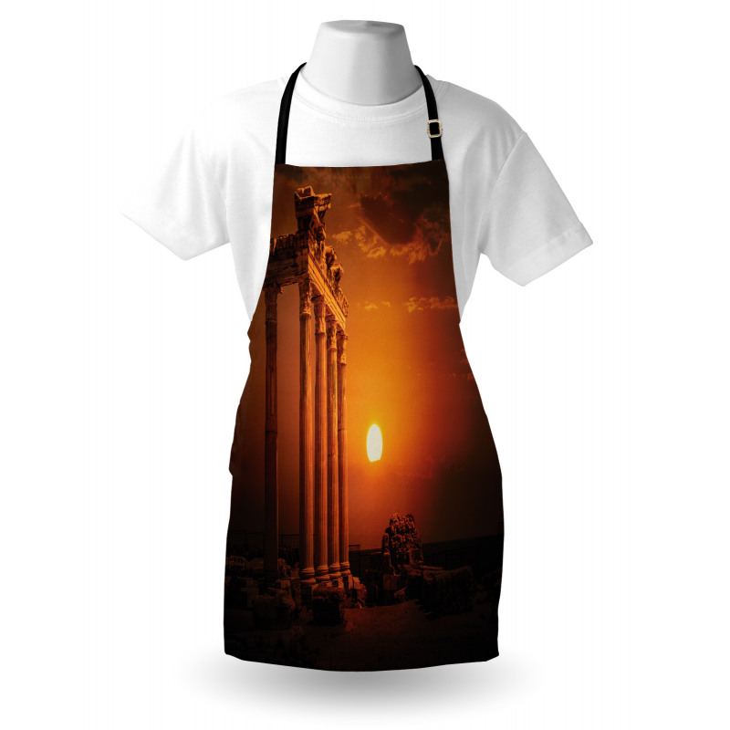 Antique Style Monument Apron