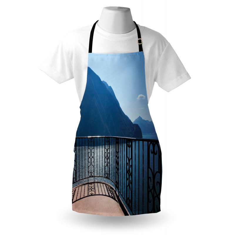 Island Mountain Ocean View Apron